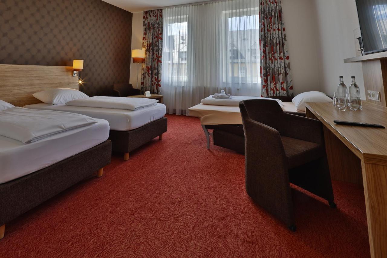 Hotel Lenz ฟุลดา ภายนอก รูปภาพ