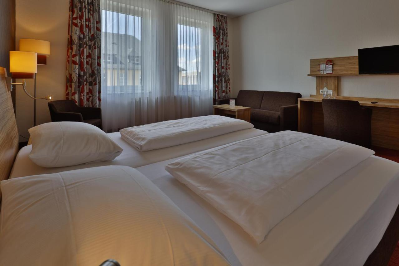 Hotel Lenz ฟุลดา ภายนอก รูปภาพ