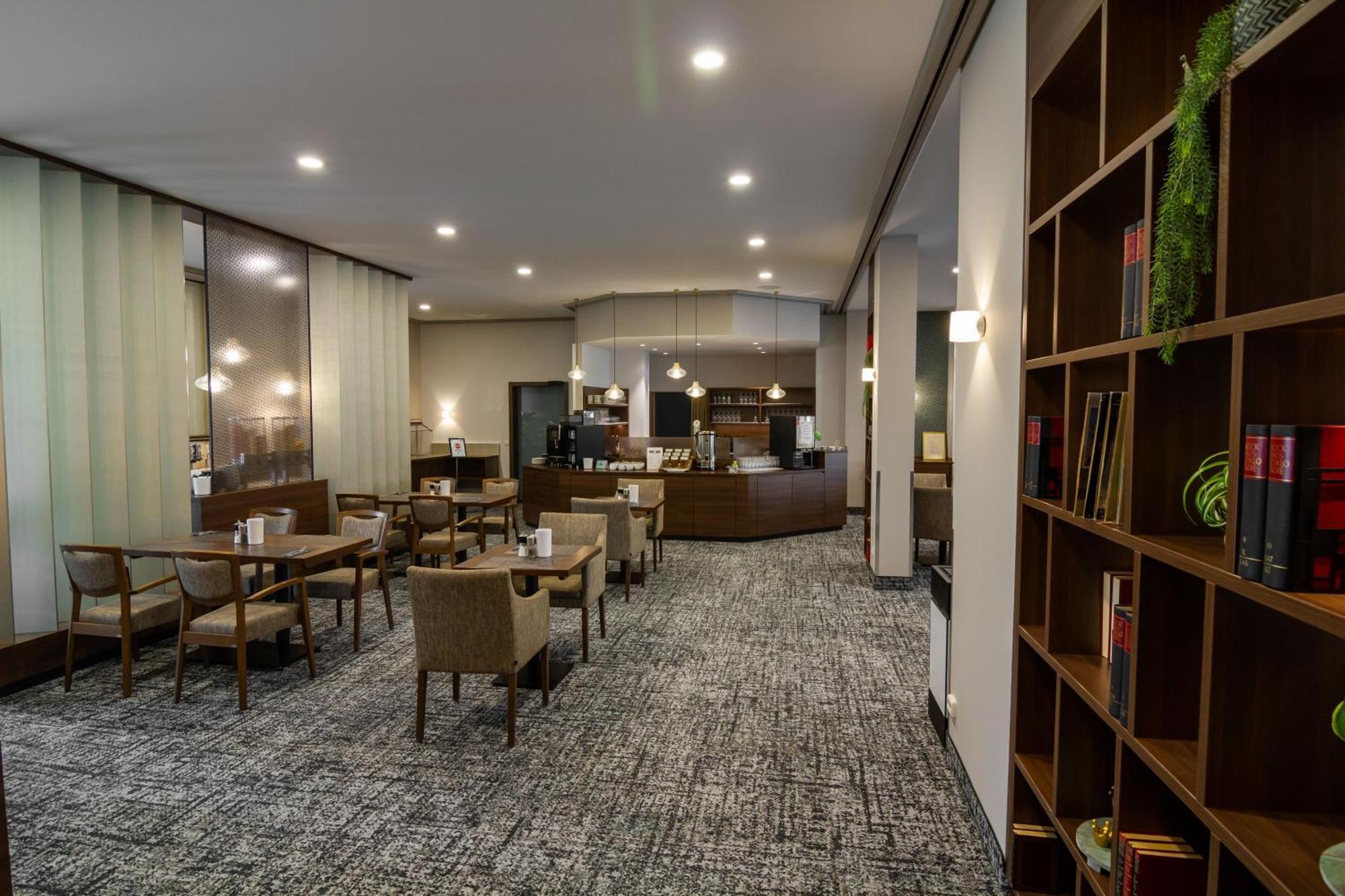 Hotel Lenz ฟุลดา ภายนอก รูปภาพ